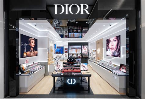 dior beauty boutique near me.